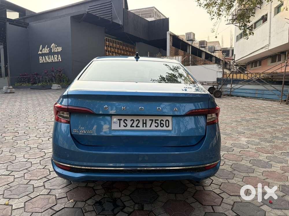 Skoda Slavia Style 1.0l Tsi Mt, 2023, Petrol
