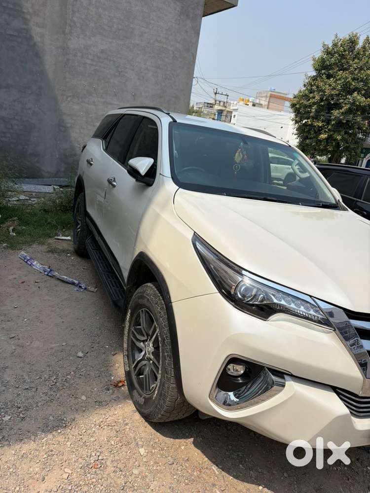 Toyota Fortuner Diesel 2019