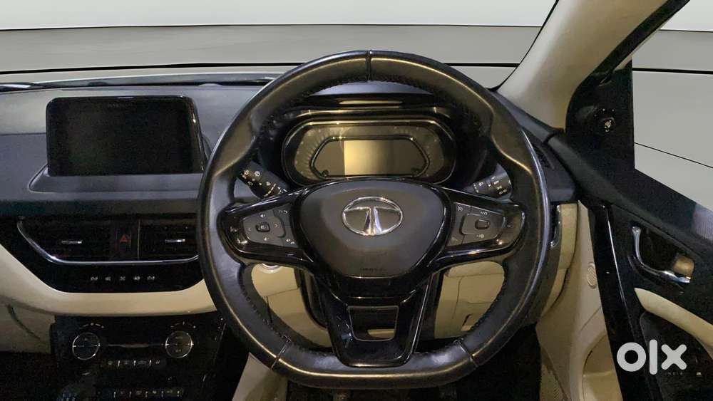 Tata Nexon 1.2 Revotron Xz Plus Premium, 2022, Petrol