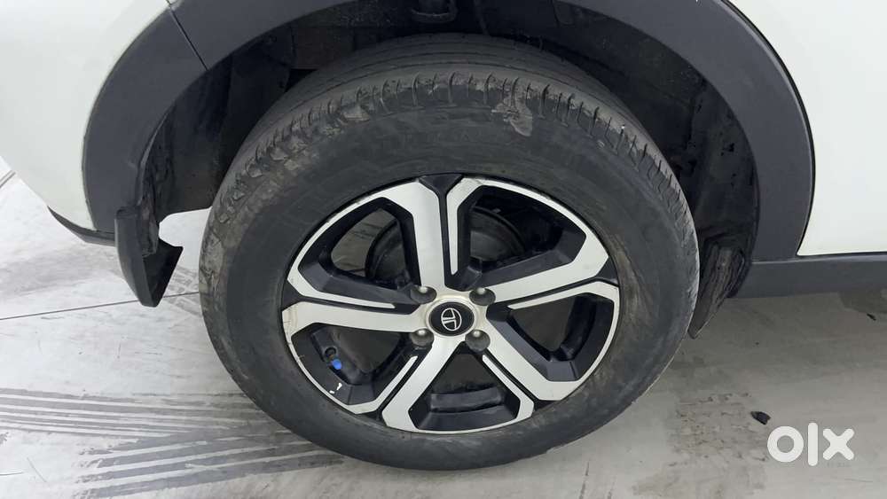 Tata Nexon 1.2 Revotron Xz Plus, 2022, Petrol