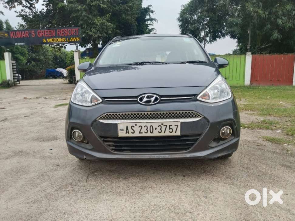 Hyundai Grand I10 Sportz, 2016, Petrol