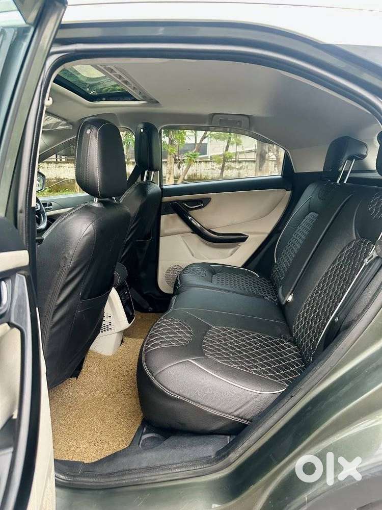 Tata Nexon 1.2 Revotron Xz Plus Dual Tone, 2021, Petrol