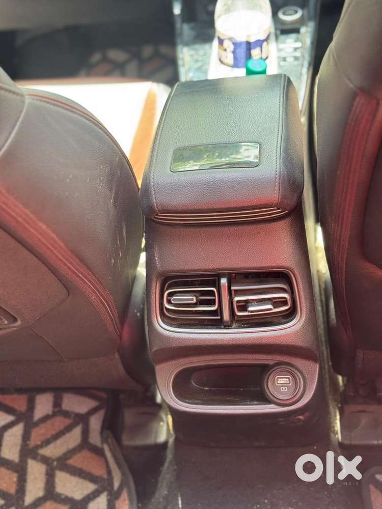 Hyundai Alcazar 2022 Diesel Well Maintained