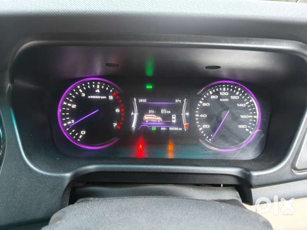 Mahindra Marazzo 1.5 M6 Plus 2019