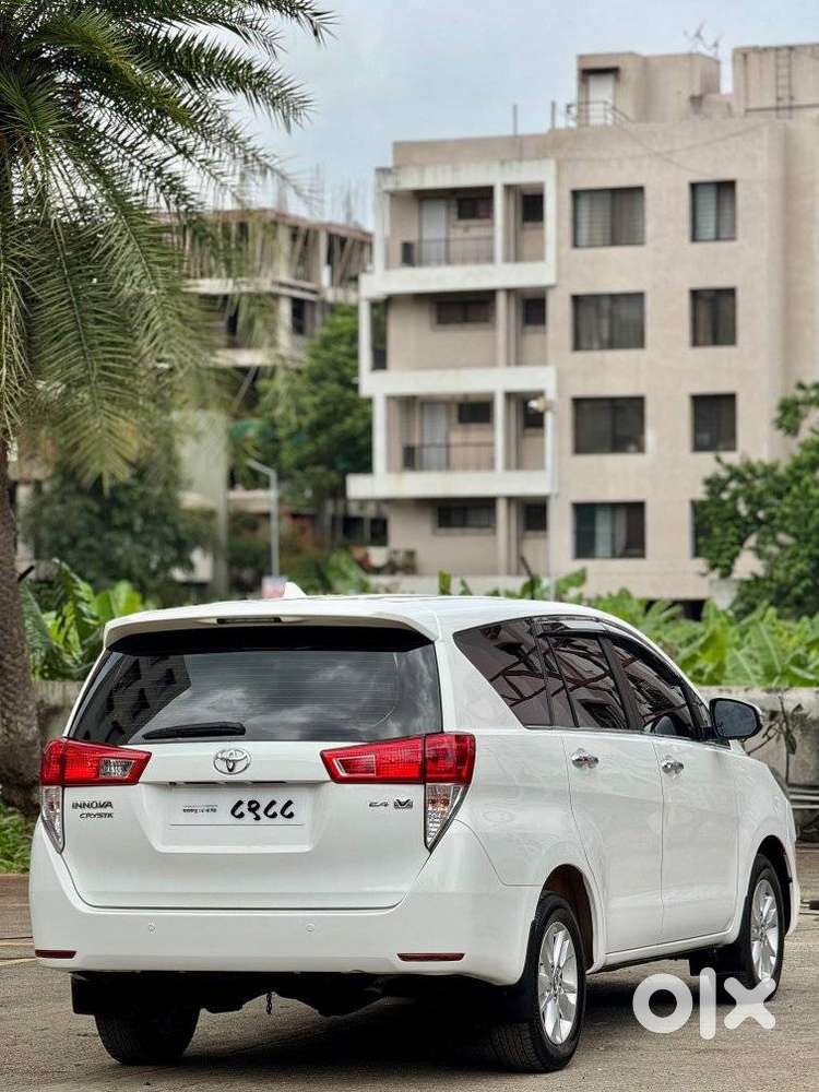 Toyota Innova Crysta 2.4 V, 2019, Diesel