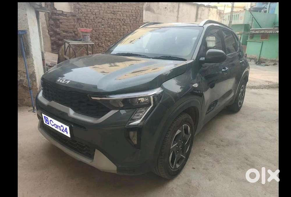 Kia Seltos Petrol 15000 Km Driven