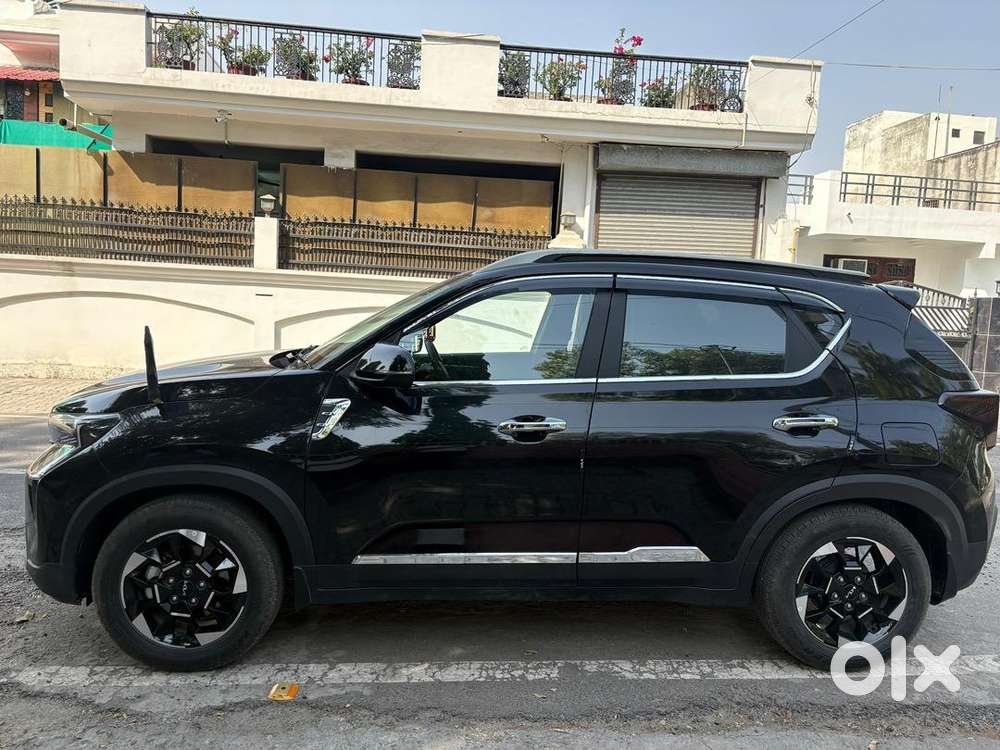 Kia Sonet 2025 Petrol 10000 Km Driven