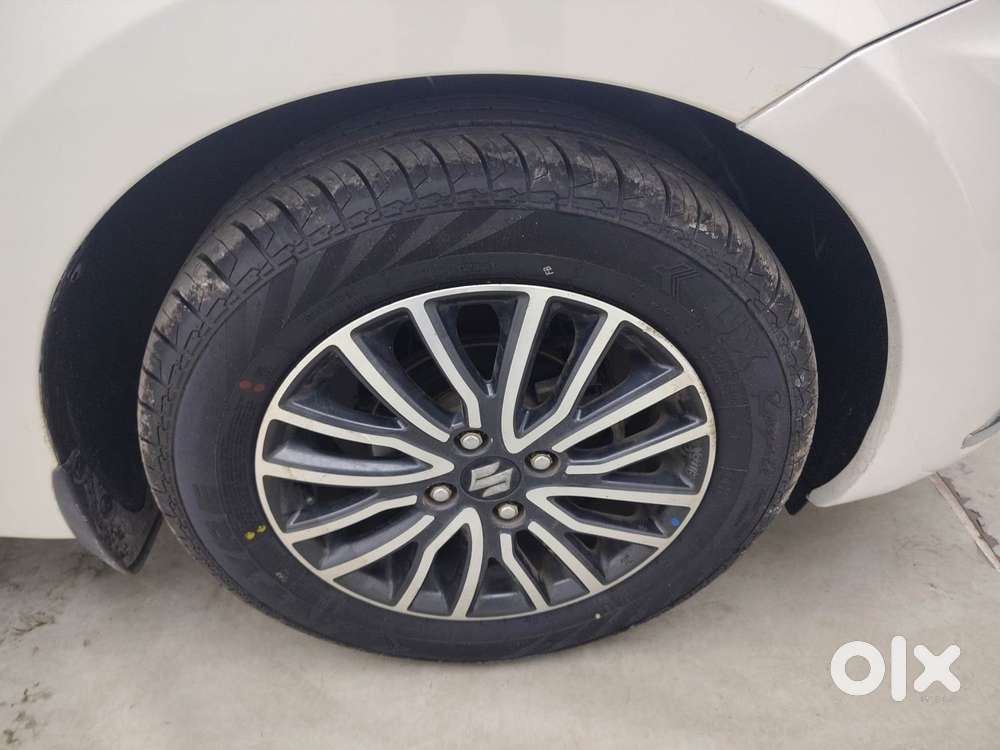 Maruti Suzuki Dzire 1.2 Zxi Plus Amt, 2018, Petrol