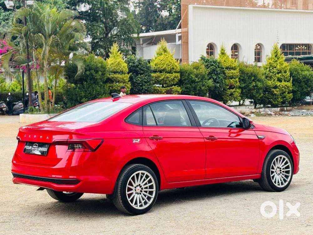 Skoda Slavia 1.0 Ambition Tsi At, 2022, Petrol