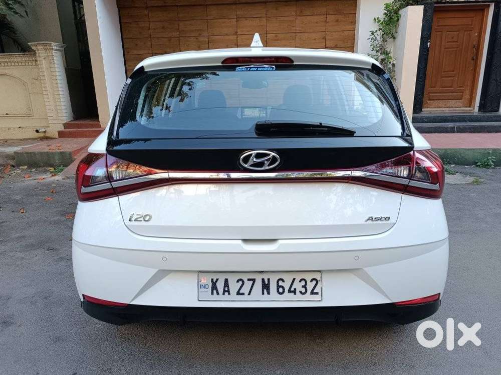 Hyundai New i20 1.2 Asta (O) MT, 2021, Petrol