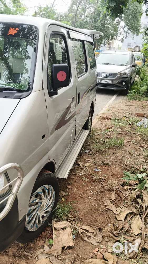 Maruti Suzuki Eeco 2016 Variant With Cng