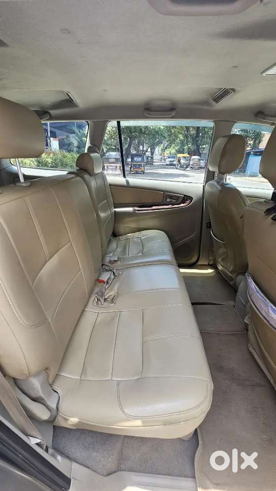 Toyota Innova 2013 Manual Diesel Car