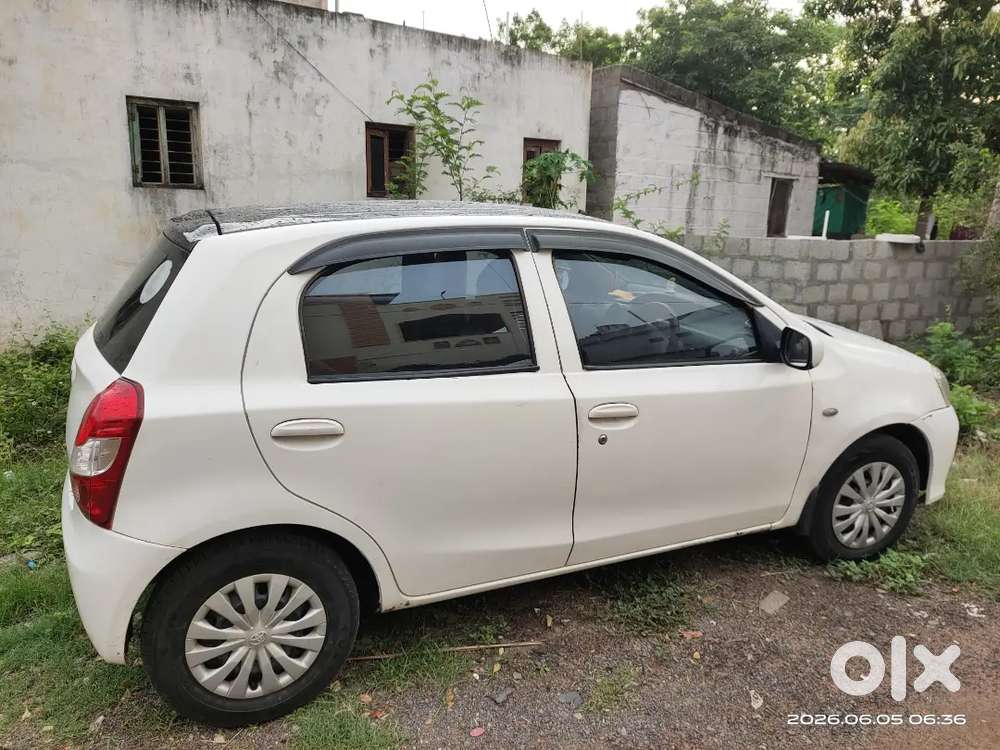 Toyota Etios Diesel 2014 ( Engine & Tyres Very Good Condition)