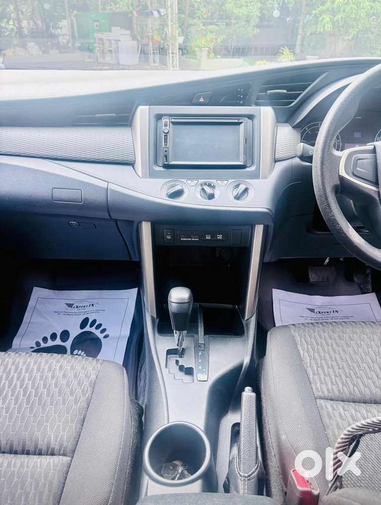 Toyota Innova Crysta 2017