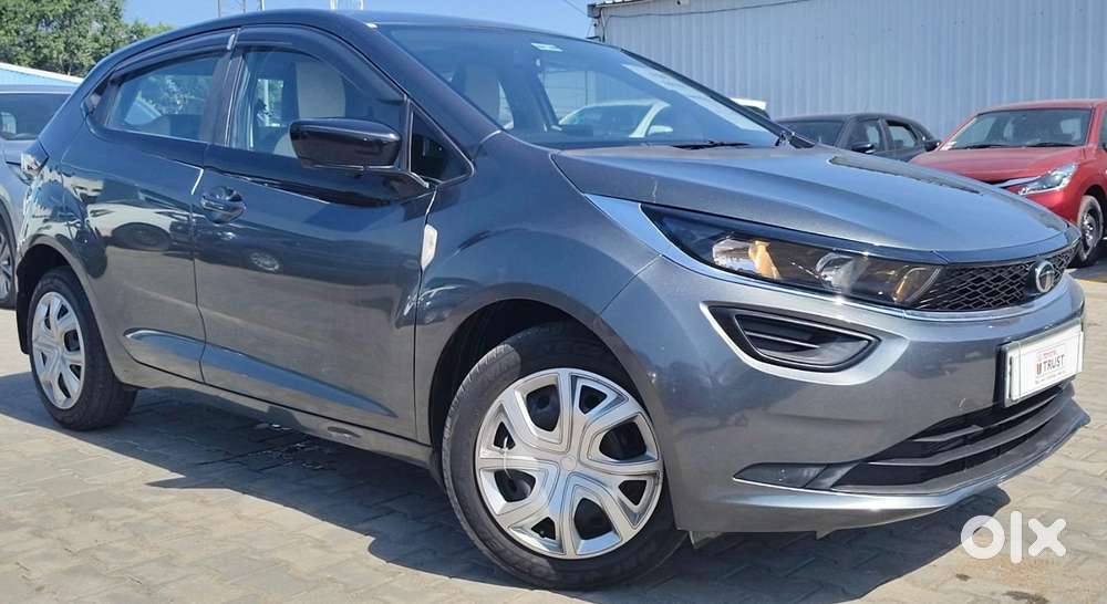 Tata Altroz 1.2 Xm Plus, 2024, Petrol