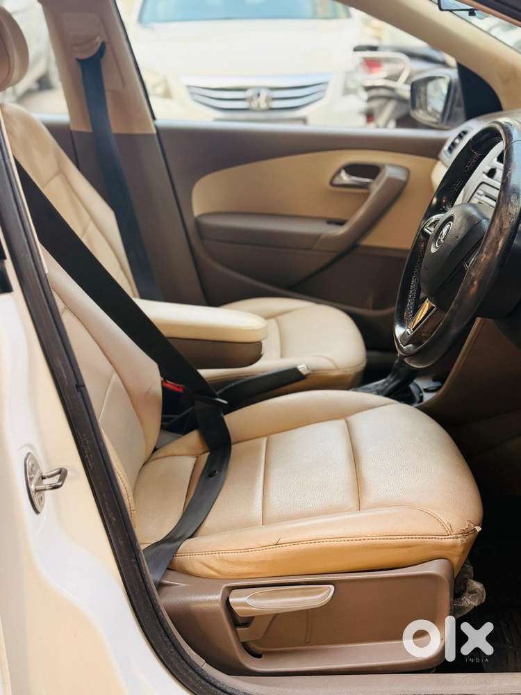 Skoda Rapid Elegance 1.6 Mpfi At, 2015, Petrol