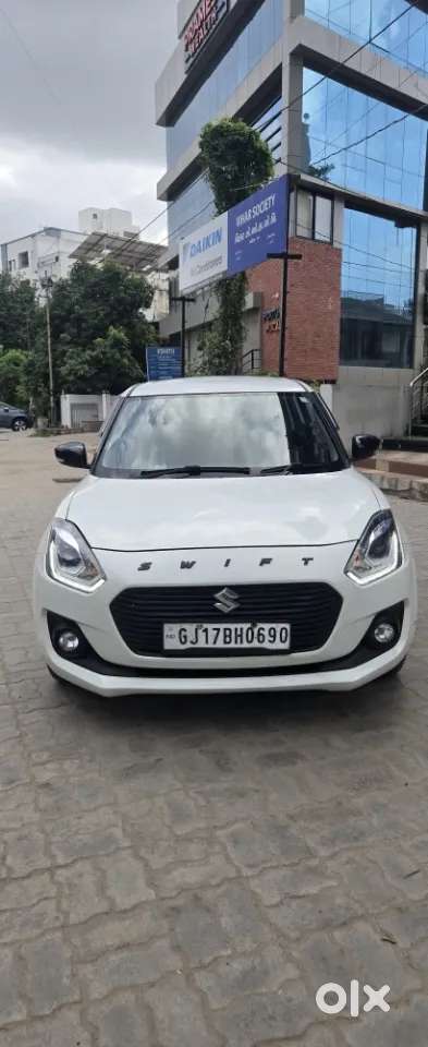 Maruti Suzuki Swift Zdi Plus, 2018, Diesel