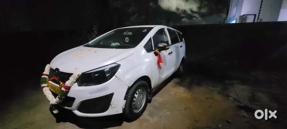 Mahindra Marazzo Diesel 2019
