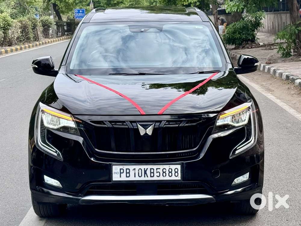 Mahindra Xuv700 2.2 Ax 7 Diesel At Str, 2025, Diesel