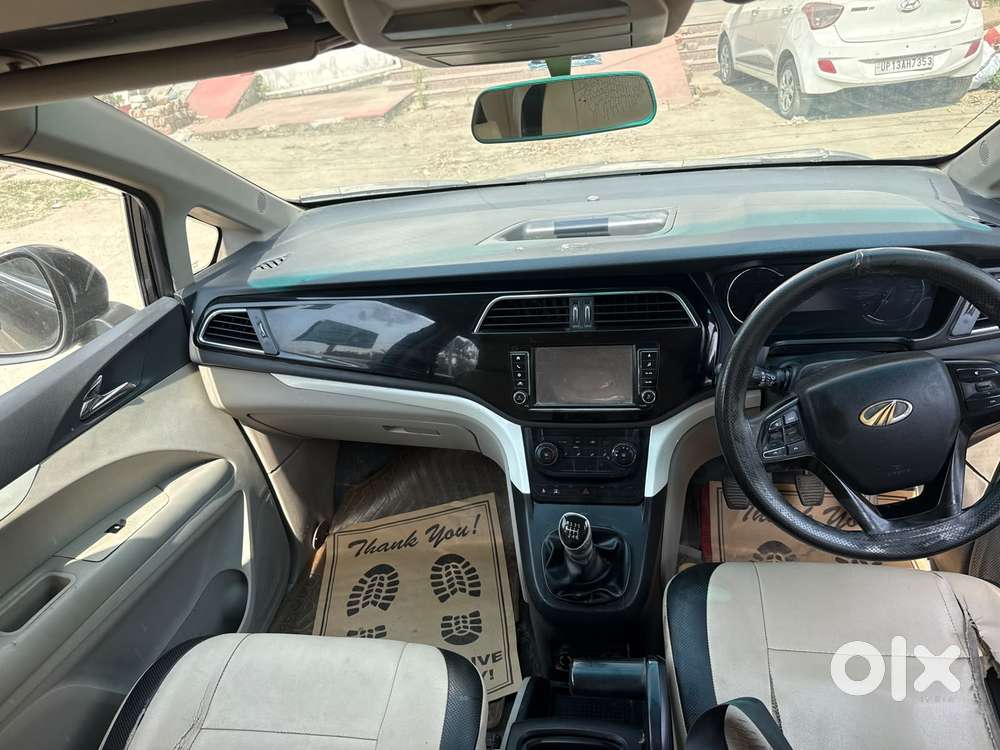 Mahindra Marazzo M6, 2018, Diesel