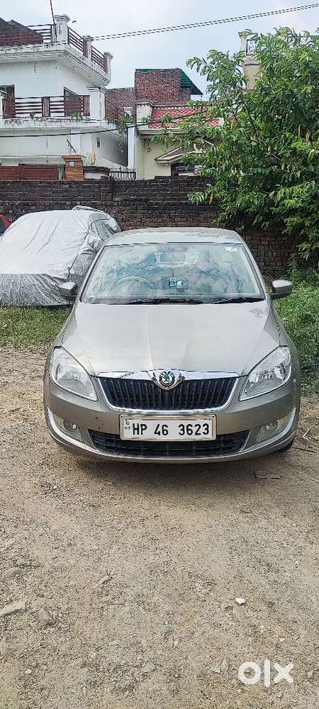Skoda Rapid 2013 Diesel 92000 Km Driven