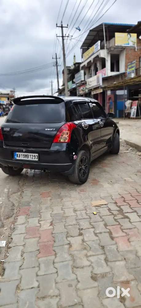 Maruti Suzuki Swift 2010 Diesel 110000 Km Driven