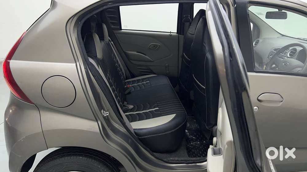 Datsun Redigo T Option, 2016, Petrol