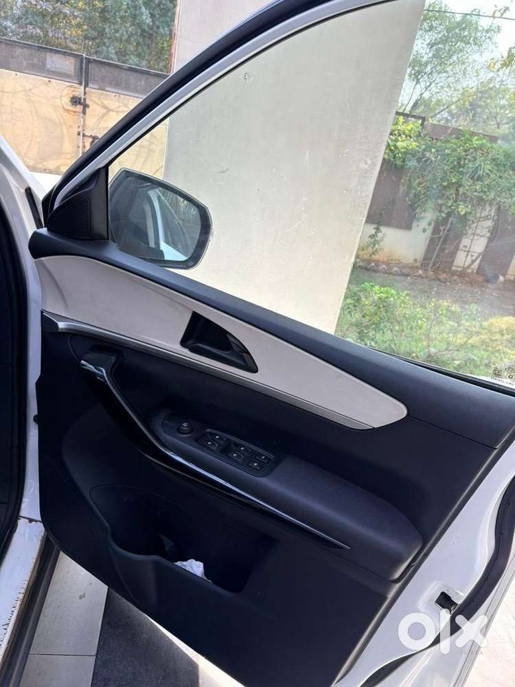 Mahindra Diesel 2022 Car