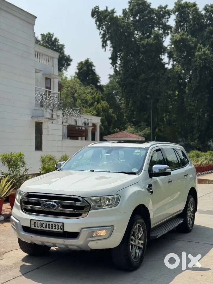 Ford Endeavour 3.2 Titanium At 4x4, 2017, Diesel
