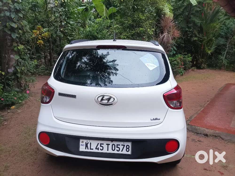 Hyundai Grand I10 2019 Petrol 30427 Km Driven
