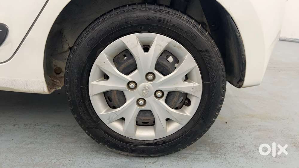 Hyundai Grand I10 1.2 Kappa Sportz, 2016, Petrol