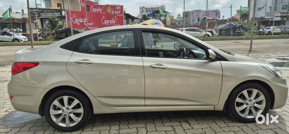 Hyundai Verna Fluidic 1.6 Crdi Sx, 2012, Diesel