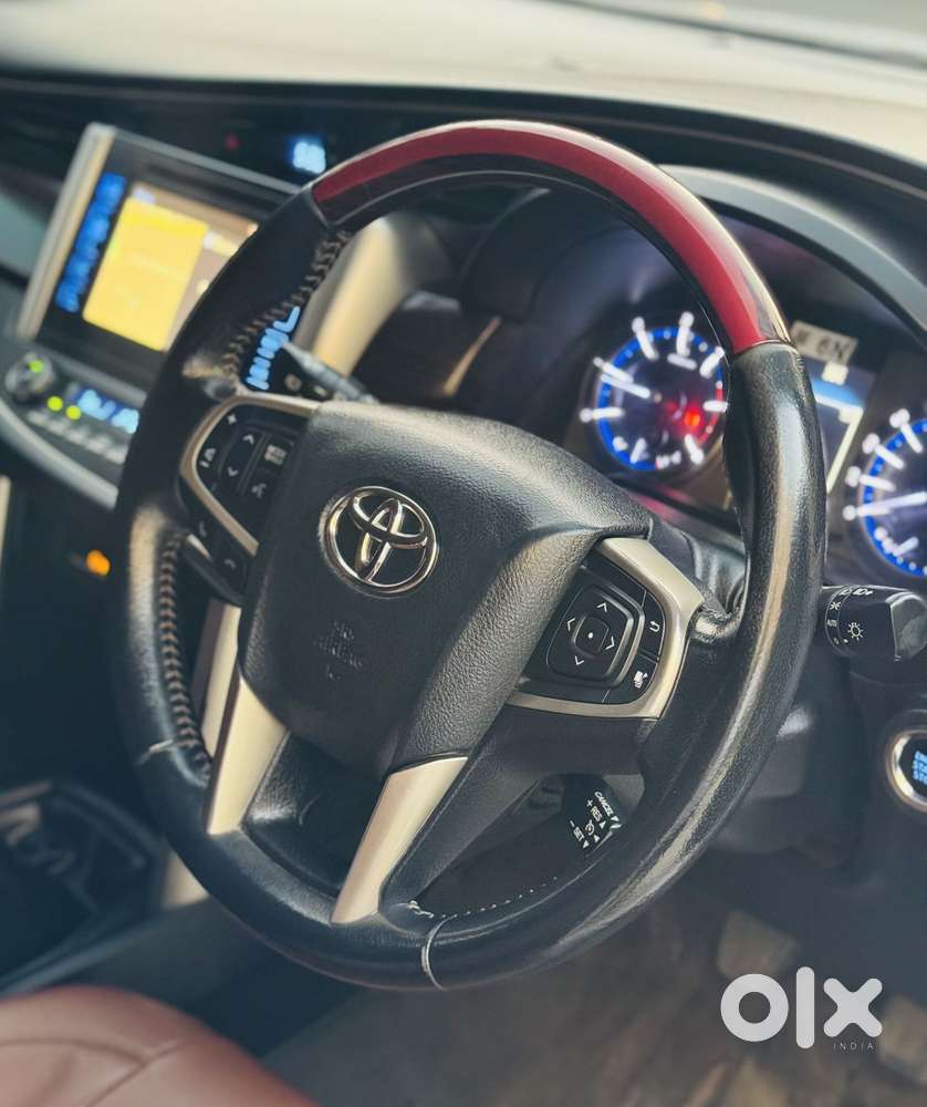 Toyota Innova Crysta 2.4 V 8 Str, 2019, Diesel