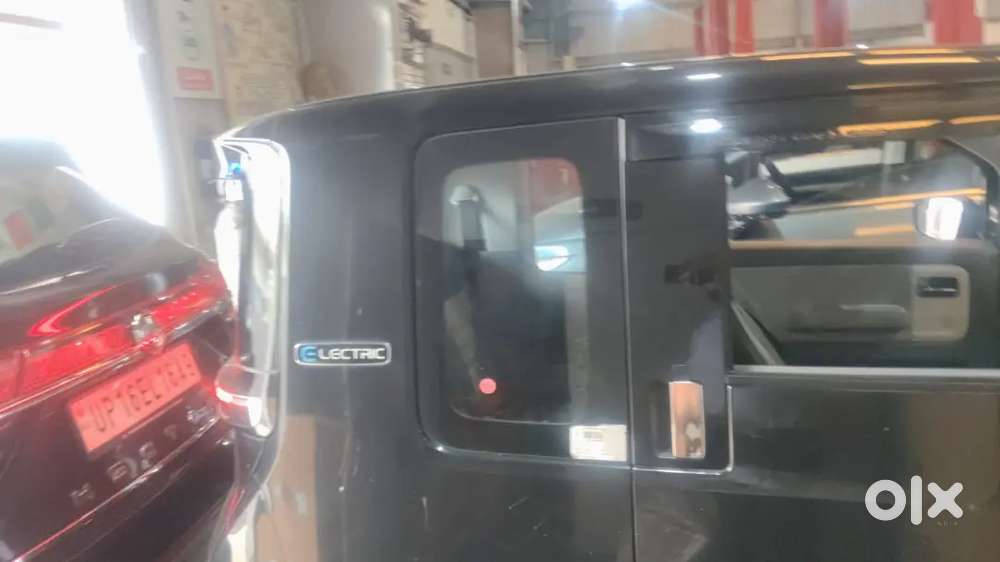 Mg Comet Ev 2024 Electric 41000 Km Driven