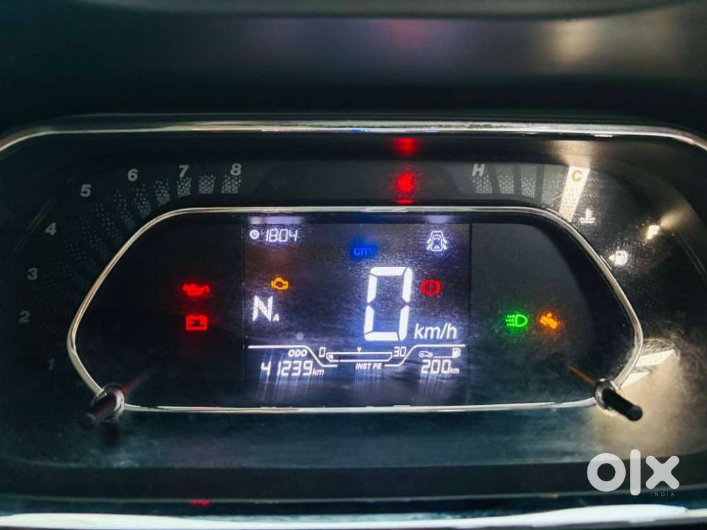 Tata Nexon 1.2 Revotron Xza Plus Premium, 2022, Petrol