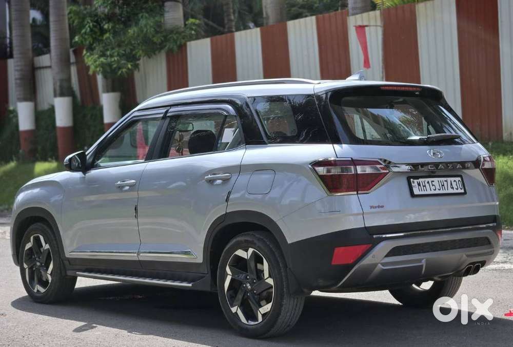 Hyundai Alcazar 2.0 Platinum (o) Petrol At 7 Str, 2023, Petrol
