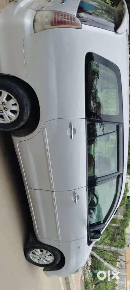 Toyota Innova Vx 7 Petrol Manual 2009