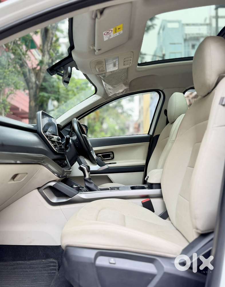 Tata Safari Vxi 4x4 Bsii, 2022, Petrol