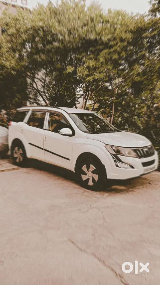 Mahindra Xuv500 2016 Diesel 145000 Km Driven