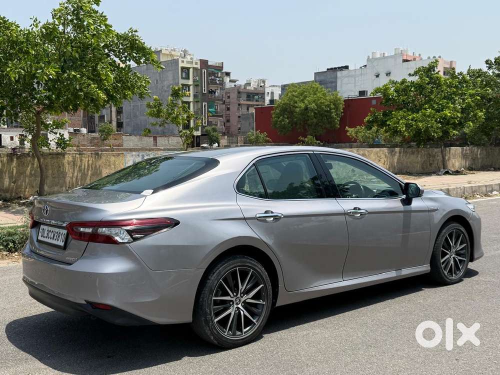 Toyota Camry Hybrid, 2022, Petrol