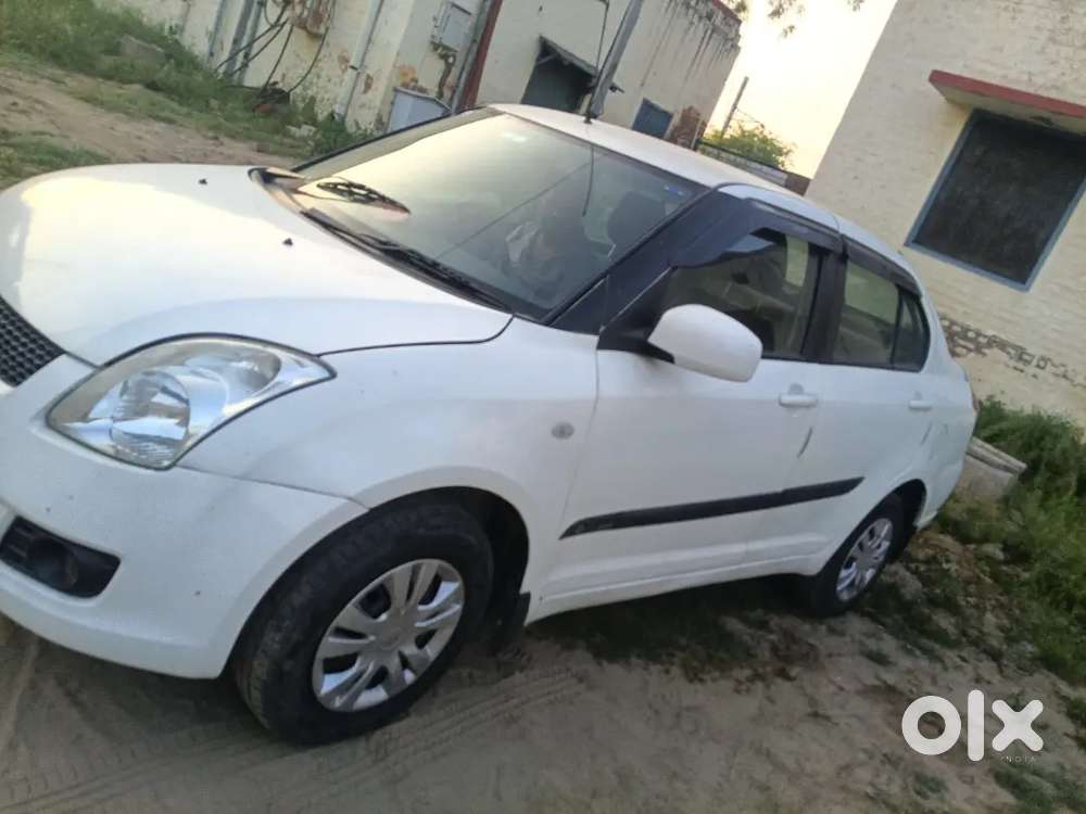 Maruti Suzuki Swift Dzire Tour 2016 Diesel 130000 Km Driven