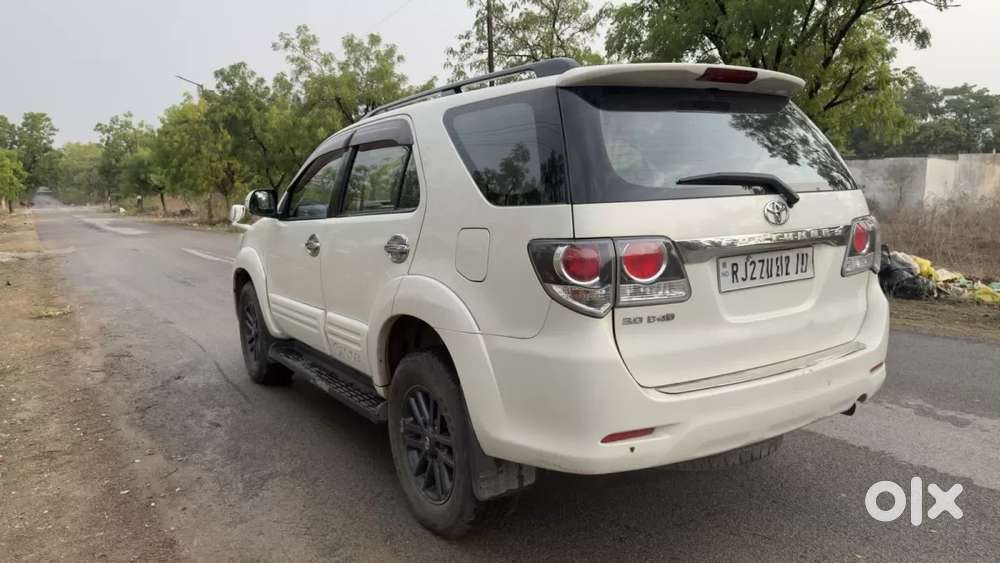 Toyota Fortuner, 2015, Diesel