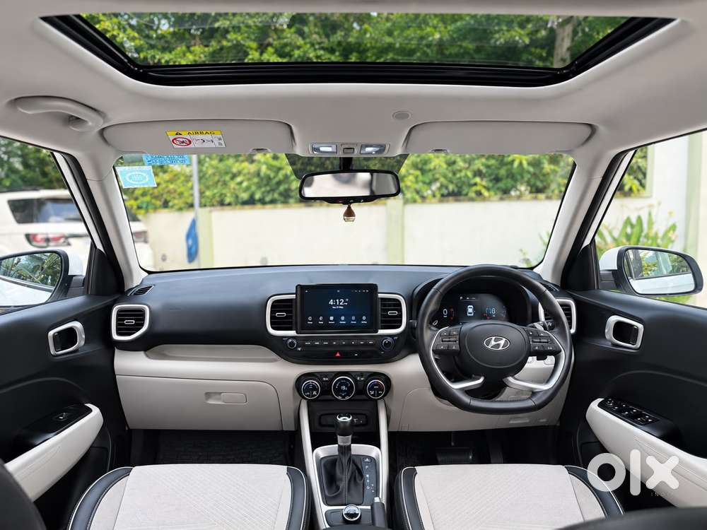 Hyundai Venue 1.0 Sx (o) Turbo Dct, 2023, Petrol