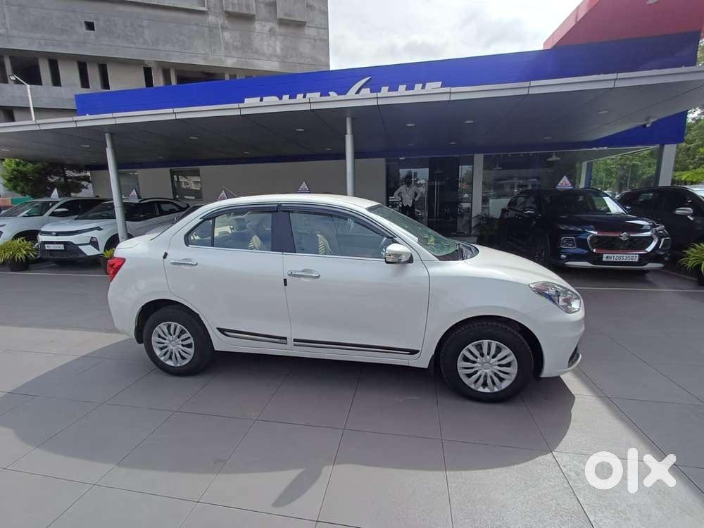 Maruti Suzuki Dzire 1.2 Vxi, 2022, Petrol