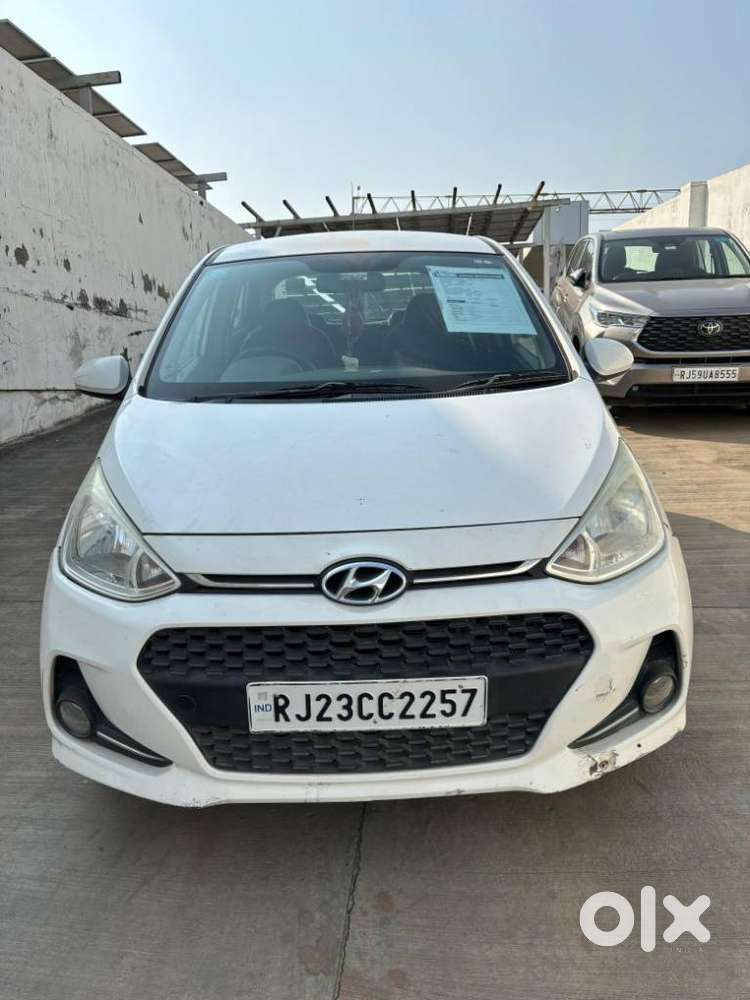 Hyundai Grand I10 1.2 Crdi Sportz Option, 2017, Diesel