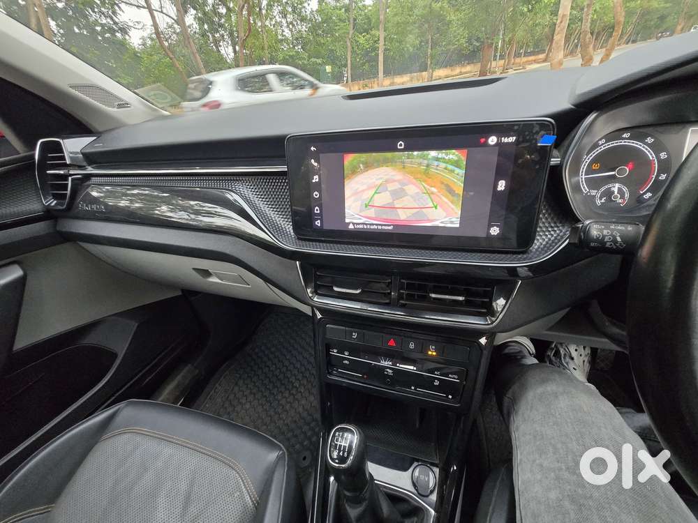 Skoda Kushaq Style 1.0l Tsi Mt, 2022, Petrol