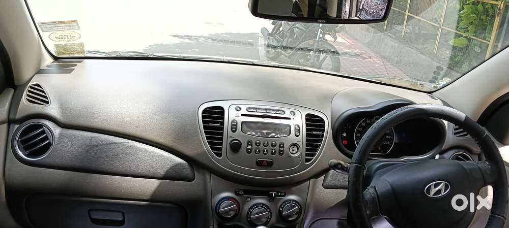 Hyundai I10 Sportz At, 2013, Petrol