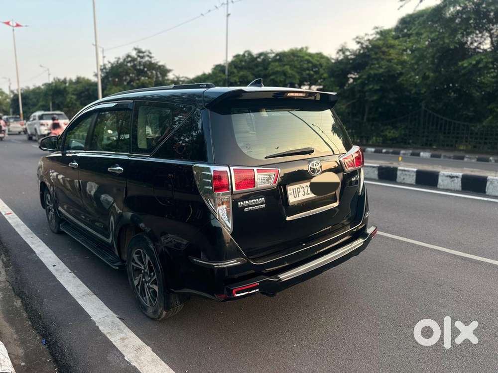 Toyota Innova Crysta 2.4 V 7 Str, 2022, Diesel