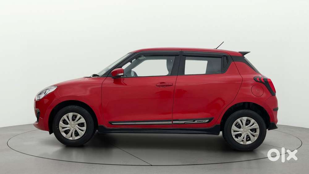 Maruti Suzuki Swift AMT VXI, 2020, Petrol