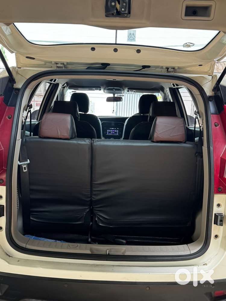 Mahindra Marazzo 1.5 M6 Plus 7 Str, 2021, Diesel